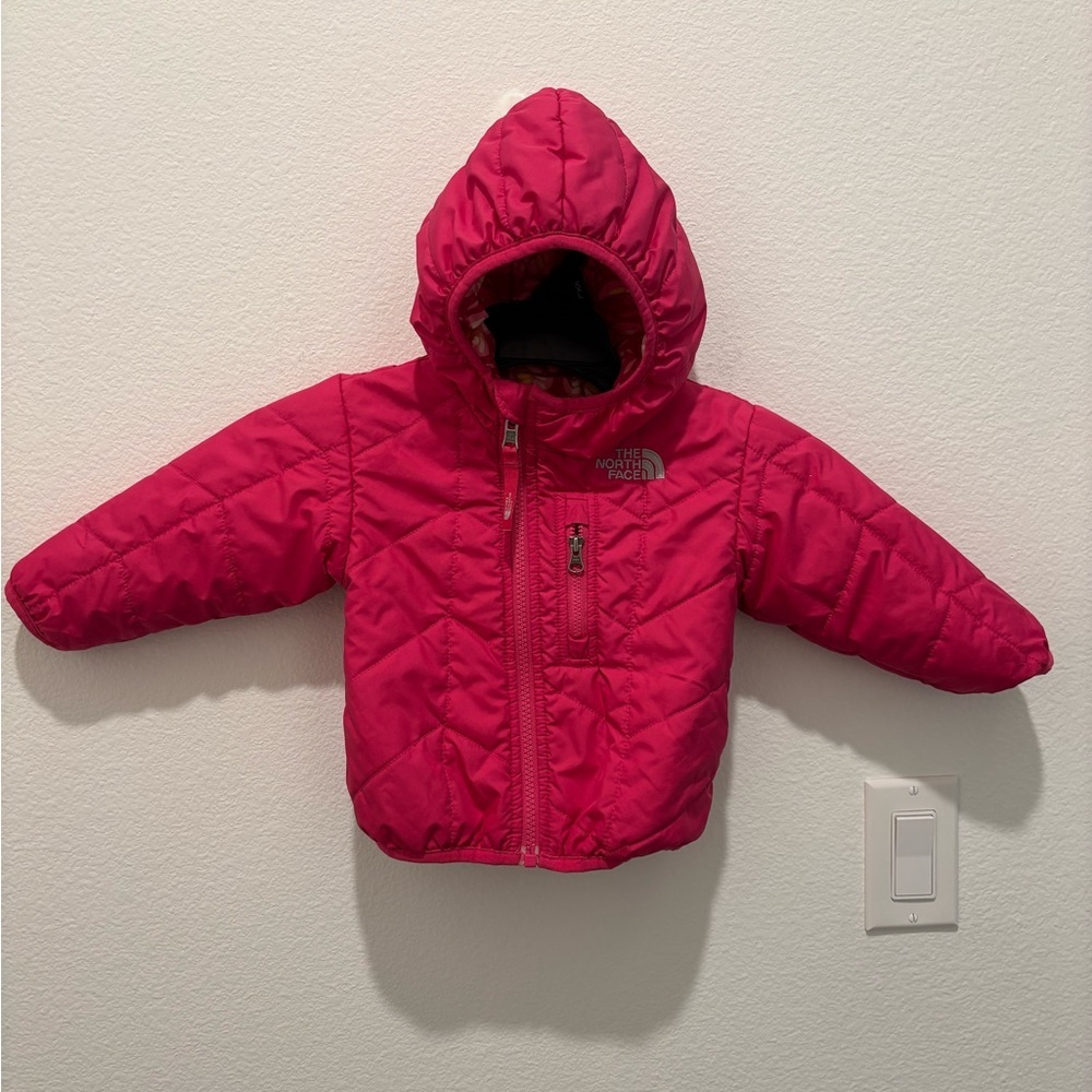 The North Face Kids Puffer Jacket - REVERSIBLE Size 6-12 Months - Picture 3 of 4
